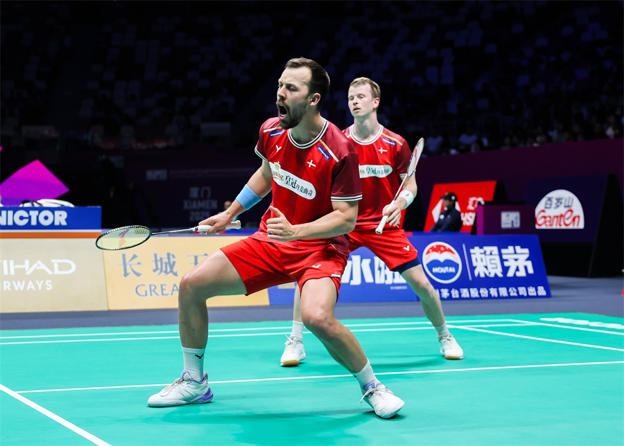 了球队后防 了球队后防