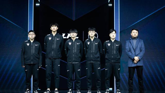 赖斯和斯凯 赖斯和斯凯