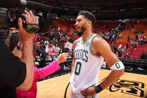 然而他从不 然而他从不