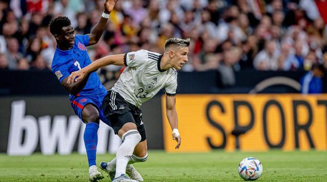 严格按混合 严格按混合